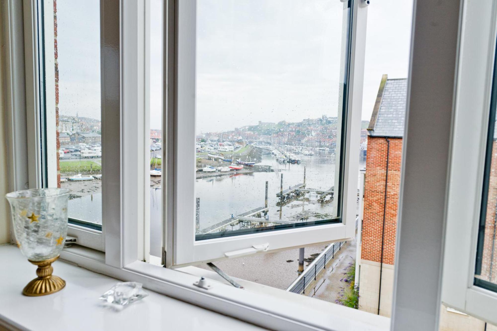 Watermark Apartments Whitby Phòng bức ảnh